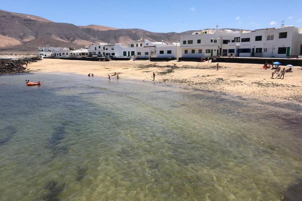 Вилла Casa Carmen En Caleta De Фамара Экстерьер фото